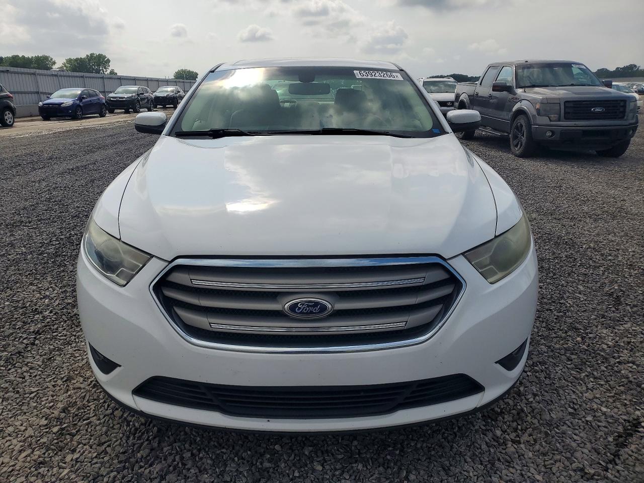 2015 FORD TAURUS SEL — снимка 5