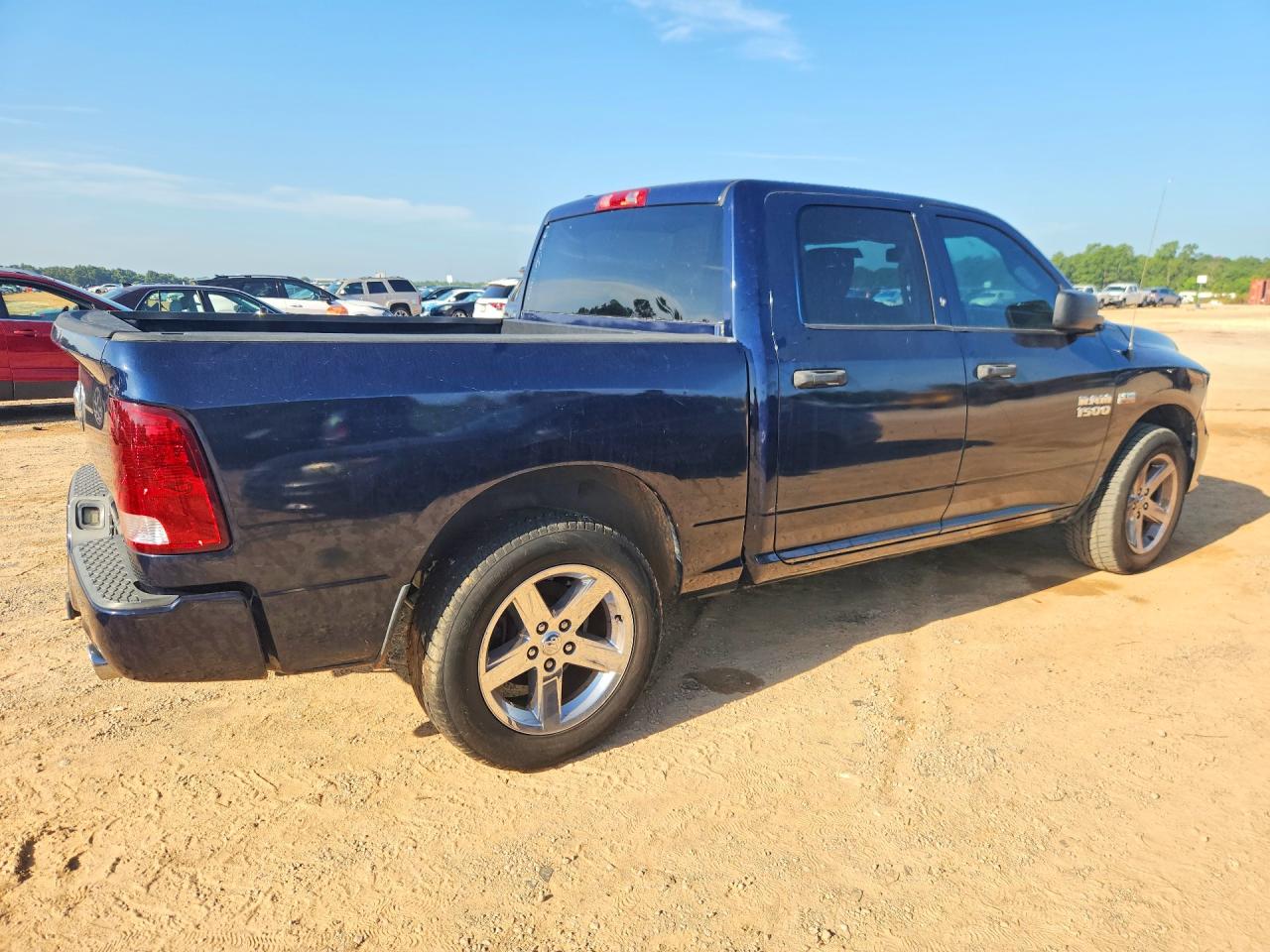 2015 RAM 1500 ST — снимка 3