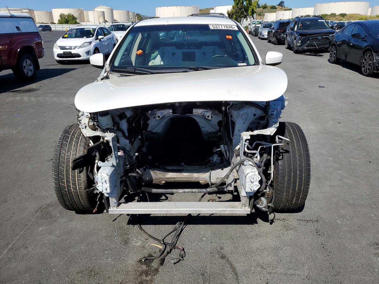2015 INFINITI Q40 BASE — снимка 5