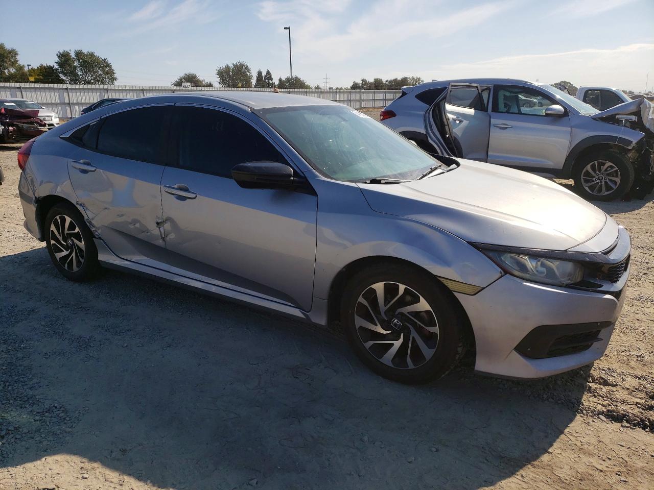 2017 HONDA CIVIC LX — снимка 4