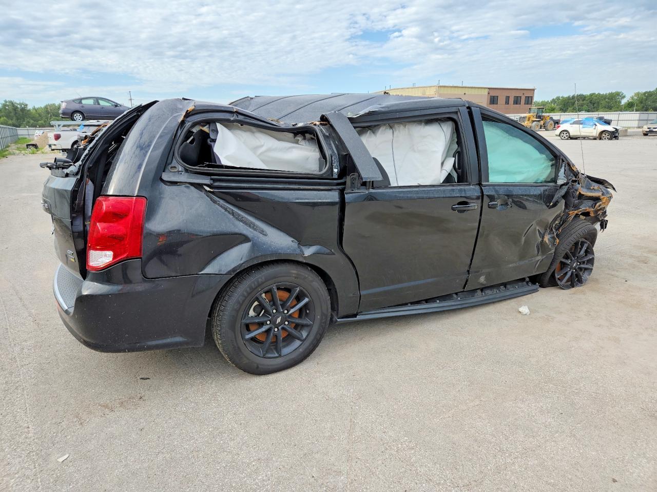 2019 DODGE GRAND CARAVAN GT — снимка 3