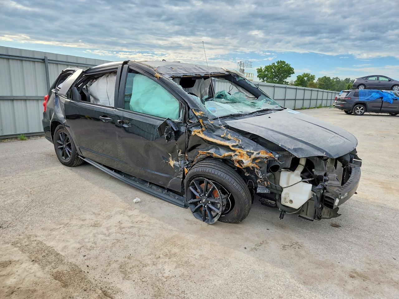 2019 DODGE GRAND CARAVAN GT — снимка 4