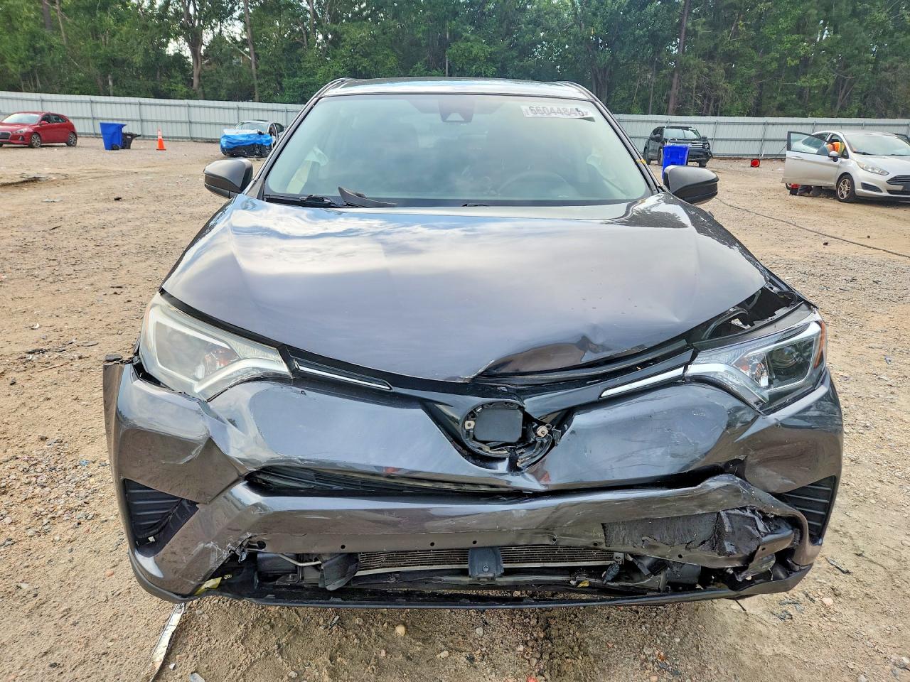 2018 TOYOTA RAV4 LE — снимка 5