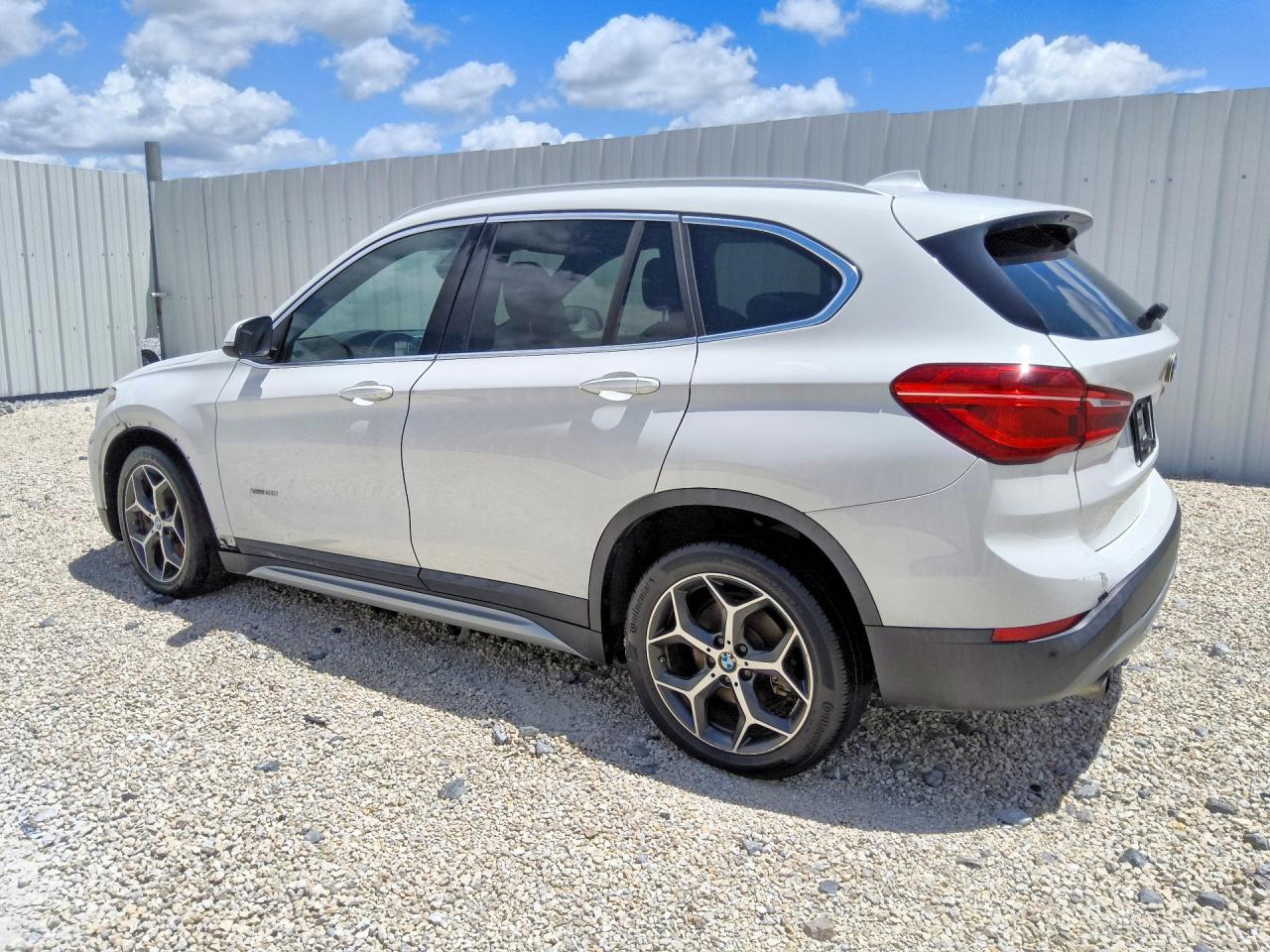 2016 BMW X1 XDRIVE28I — снимка 2