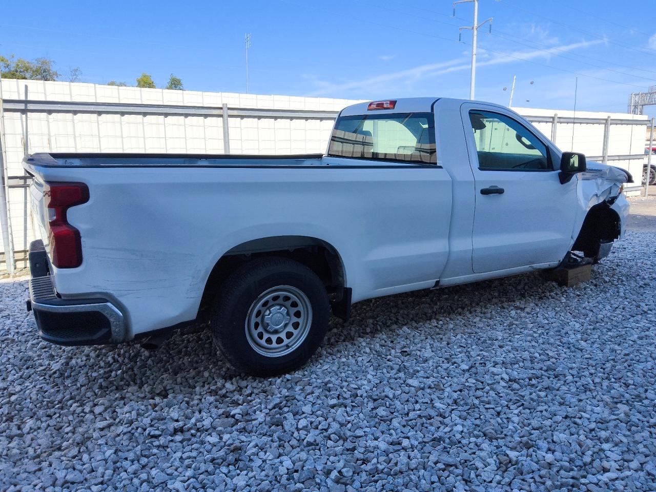 2022 CHEVROLET SILVERADO C1500 — снимка 3