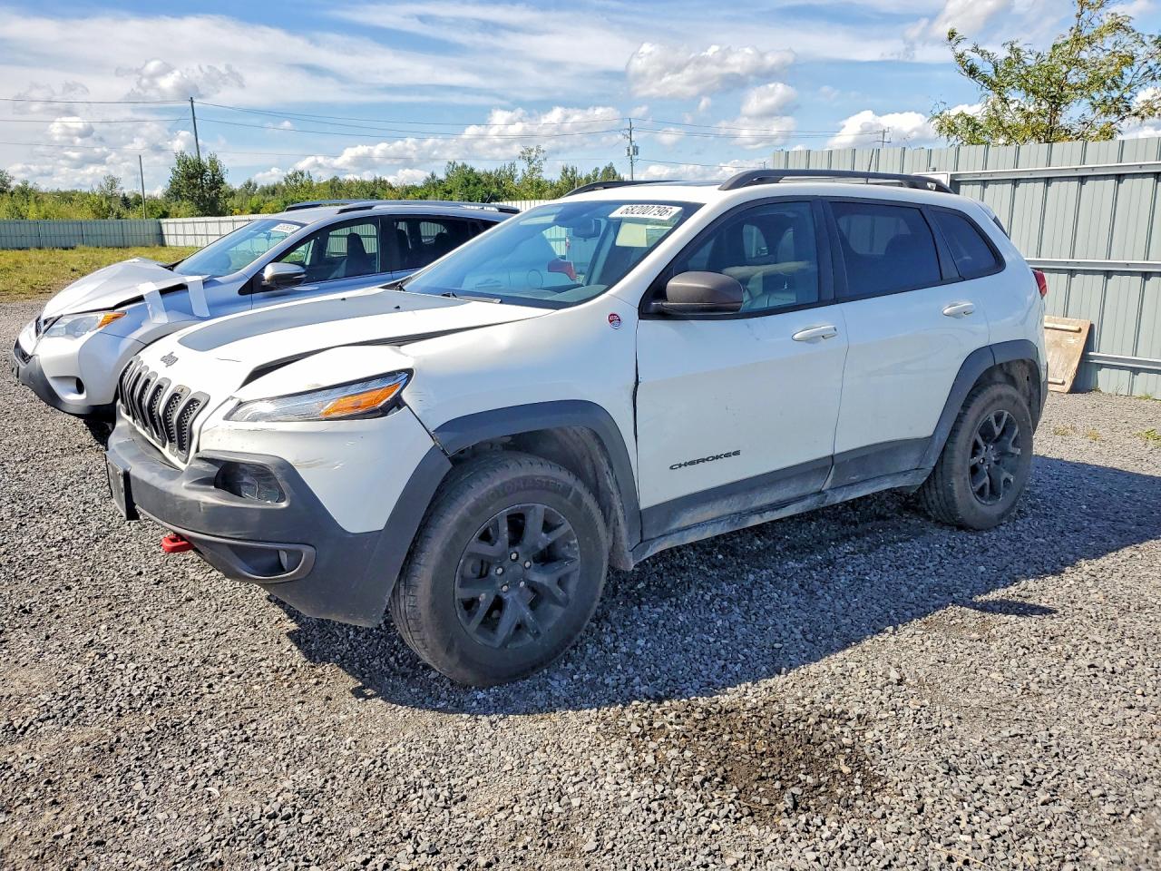 2016 JEEP CHEROKEE TRAILHAWK