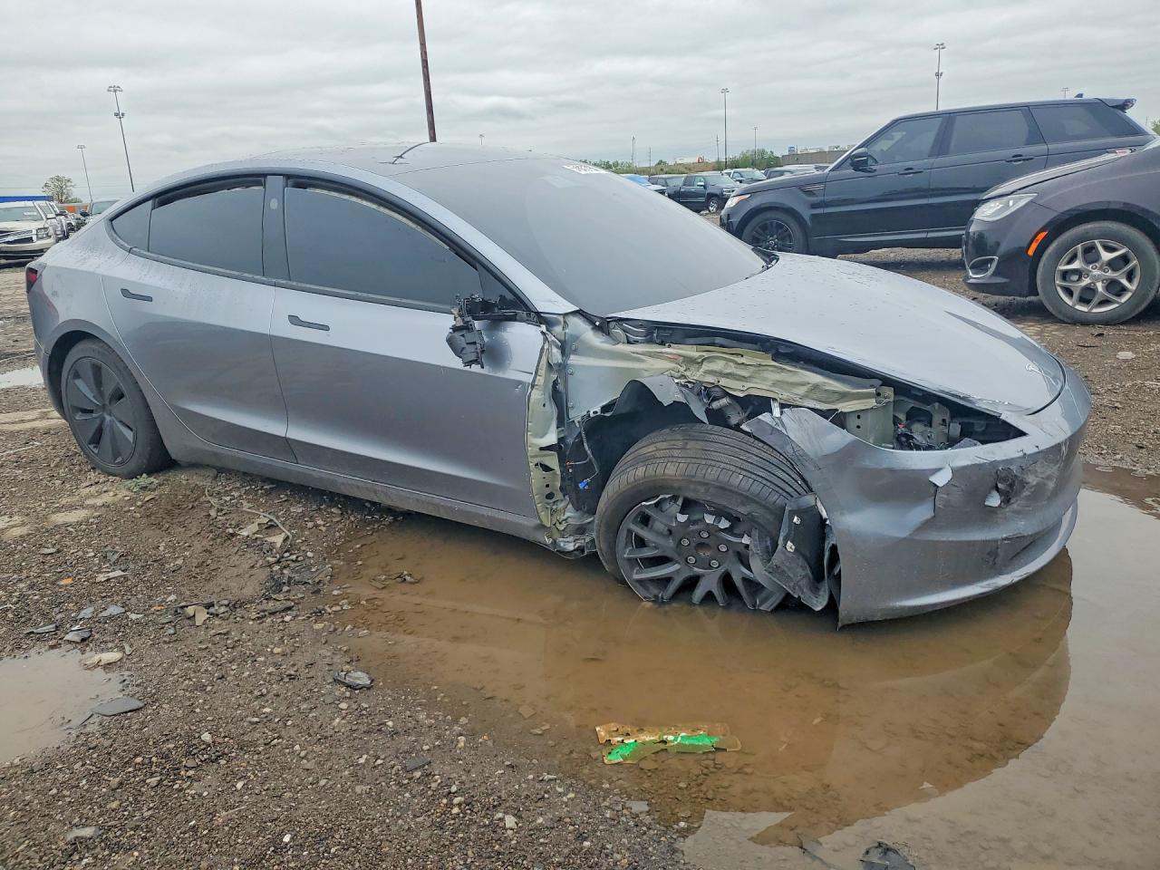 2025 TESLA MODEL 3 — снимка 4