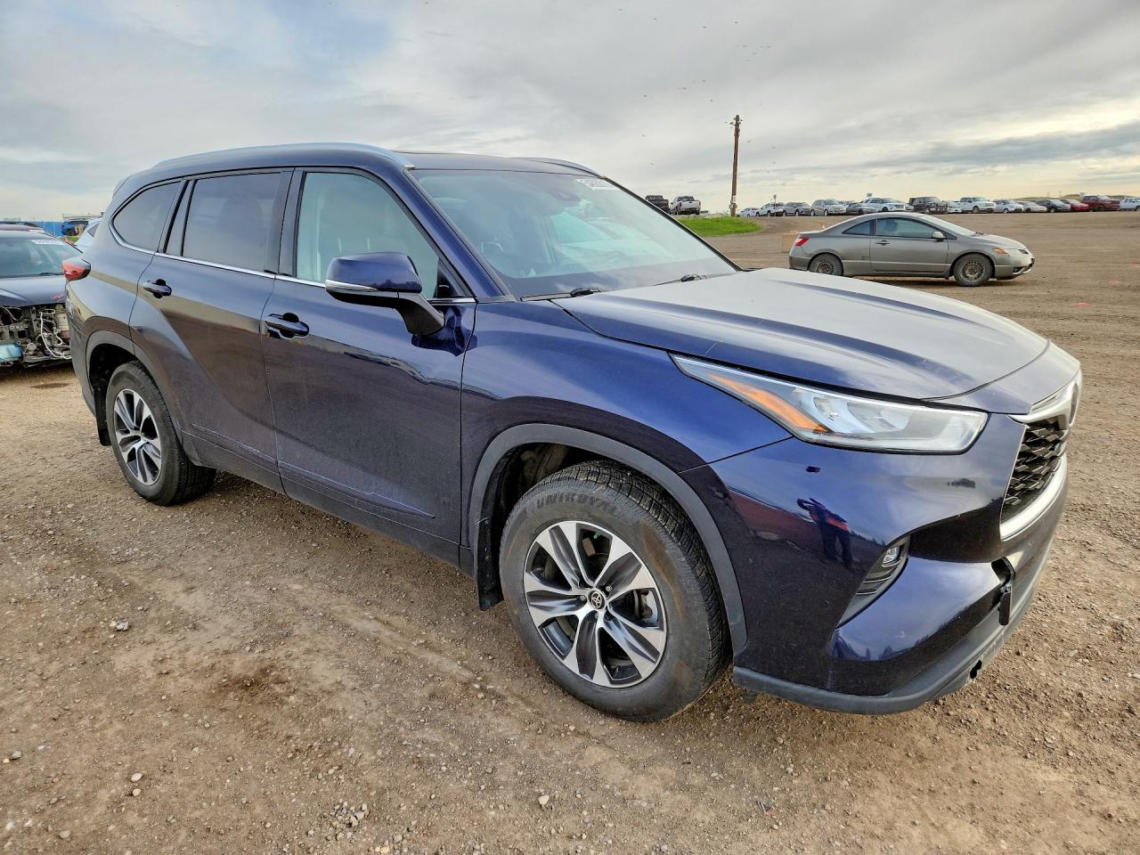 2021 TOYOTA HIGHLANDER XLE — снимка 4