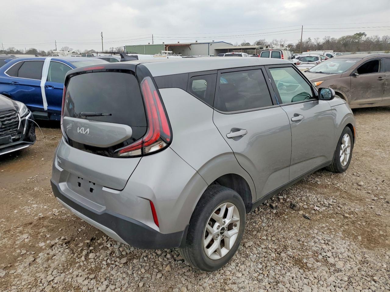 2023 KIA SOUL LX — снимка 3