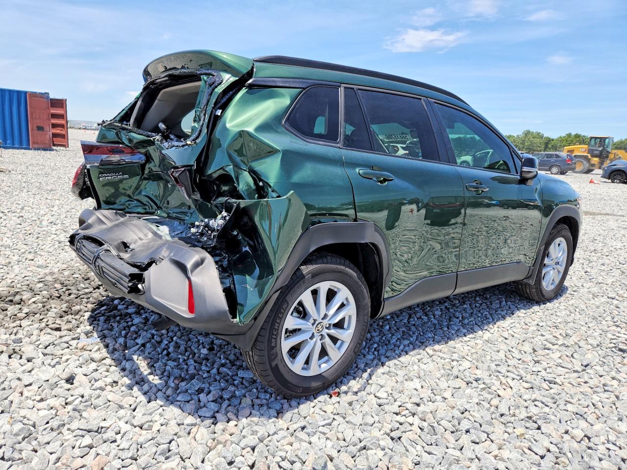 2026 TOYOTA COROLLA CROSS LE — снимка 3