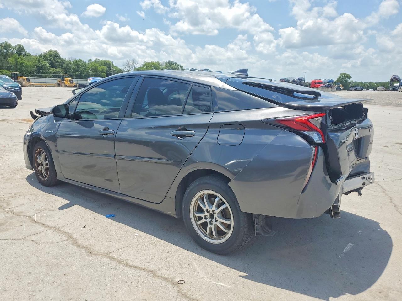 2017 TOYOTA PRIUS THREE — снимка 2