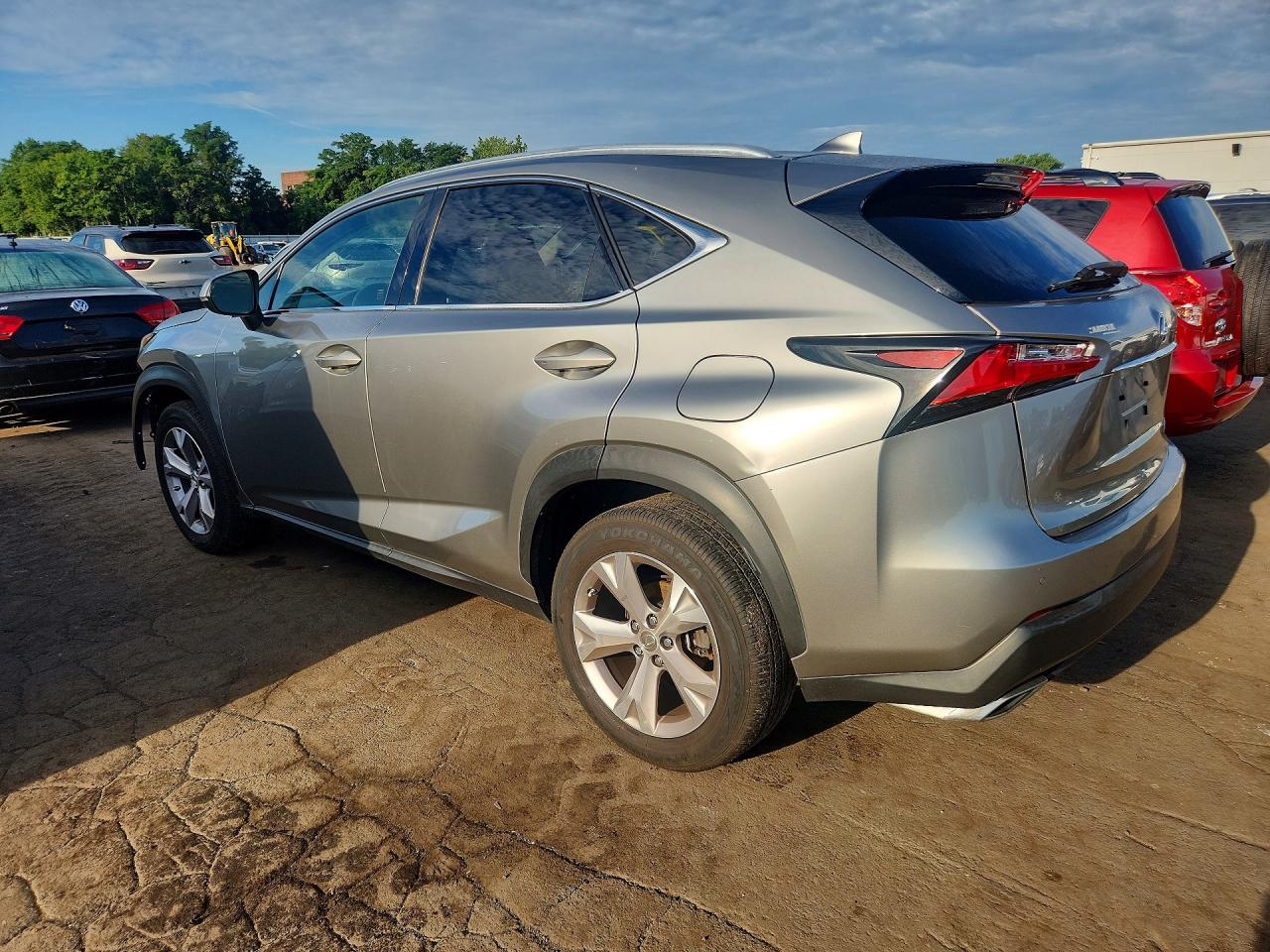 2017 LEXUS NX 200T BASE — снимка 2