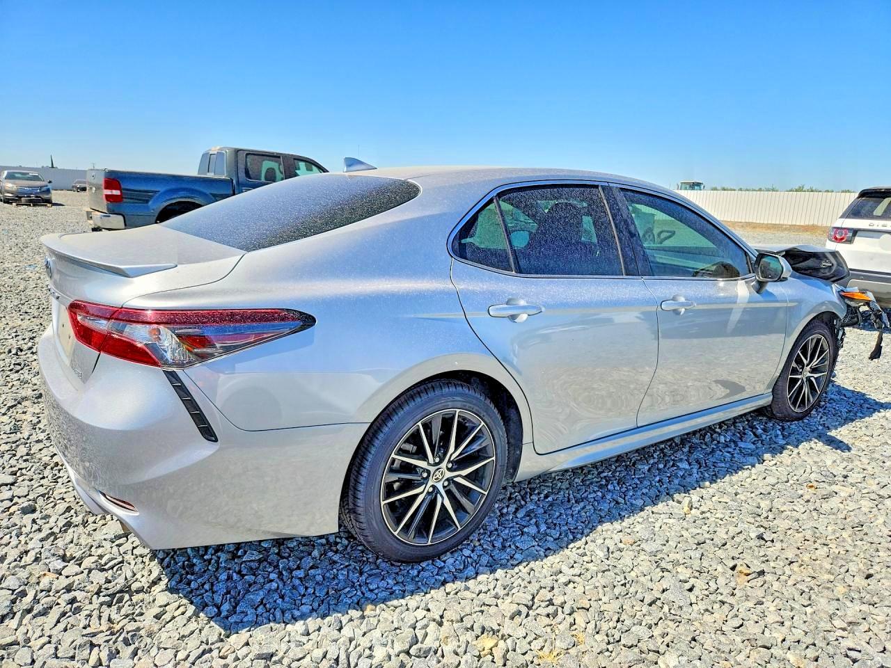 2021 TOYOTA CAMRY SE — снимка 3