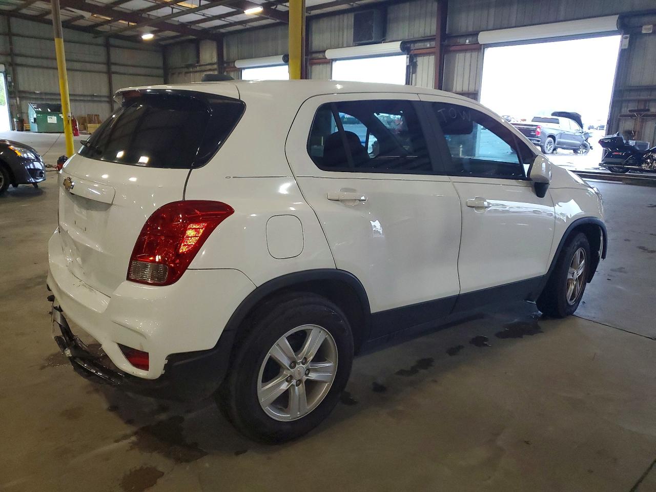 2020 CHEVROLET TRAX LS — снимка 3