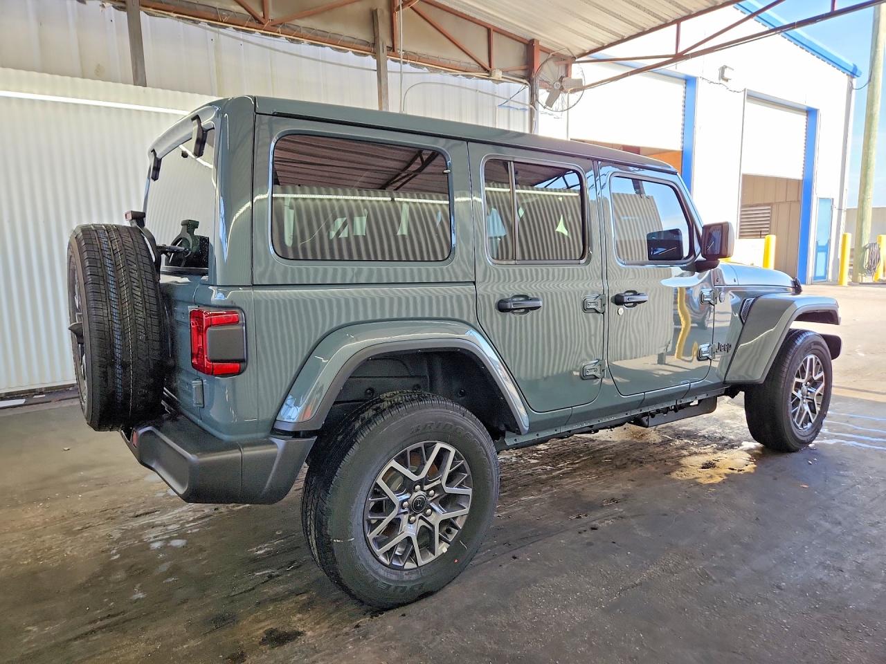 2026 JEEP WRANGLER SAHARA — снимка 3
