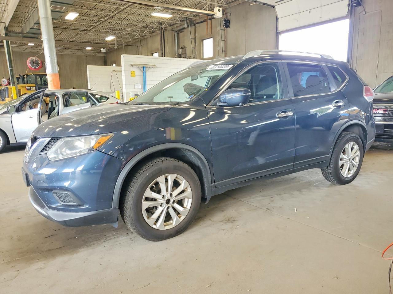 2016 NISSAN ROGUE SV