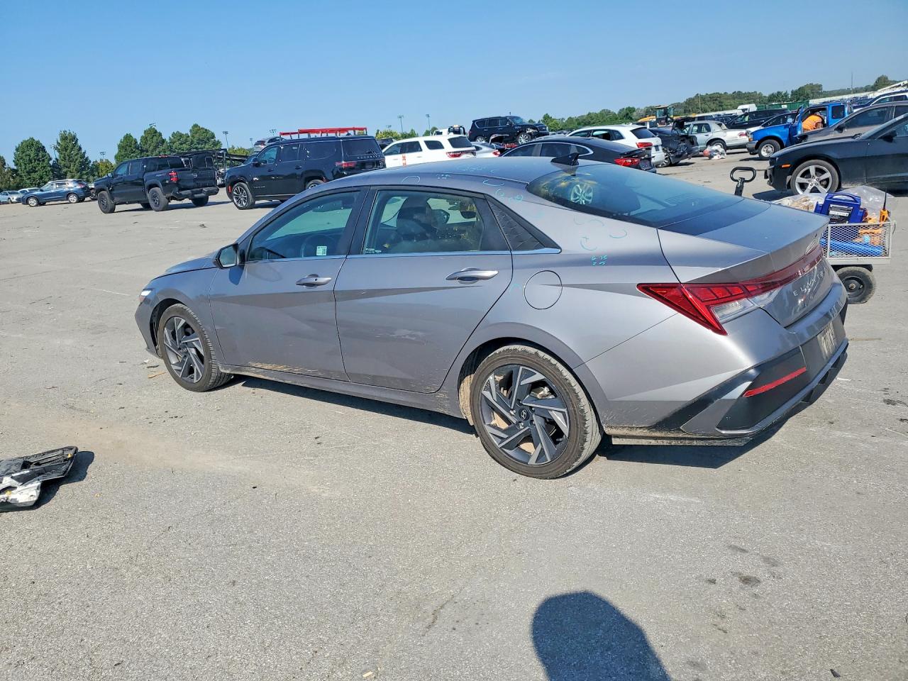 2025 HYUNDAI ELANTRA SEL — снимка 3