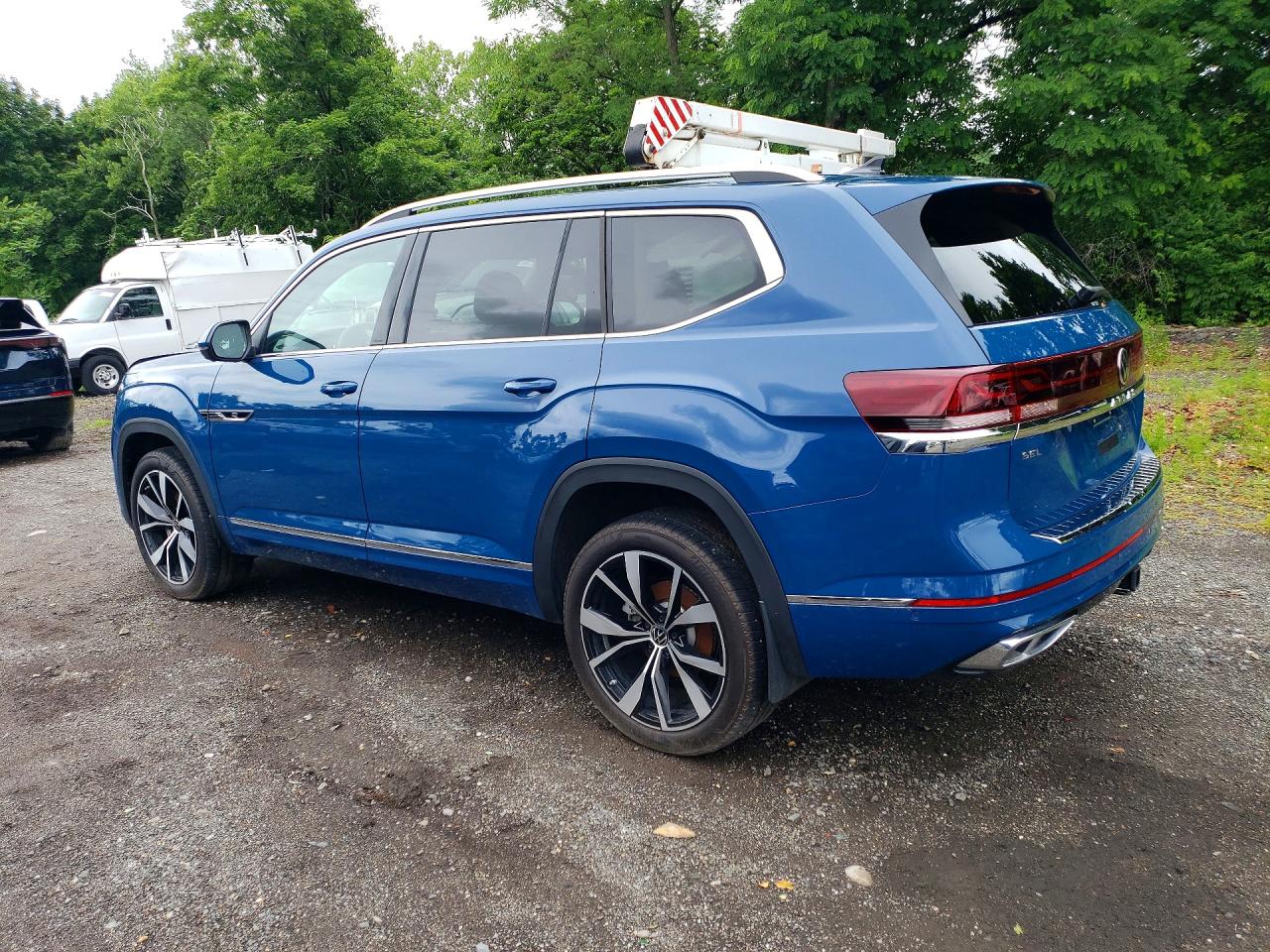 2025 VOLKSWAGEN ATLAS SEL PREMIUM R-LINE — снимка 2