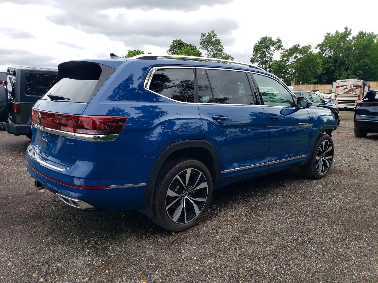 2025 VOLKSWAGEN ATLAS SEL PREMIUM R-LINE — снимка 3