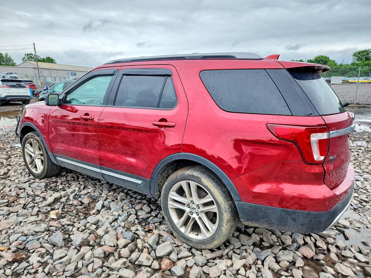 2017 FORD EXPLORER XLT — снимка 2
