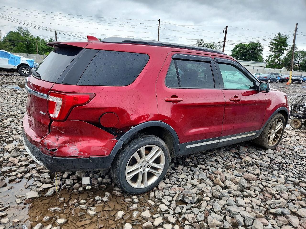 2017 FORD EXPLORER XLT — снимка 3
