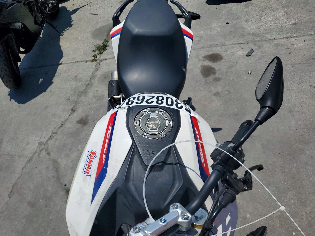 2023 BMW G310 R — снимка 5