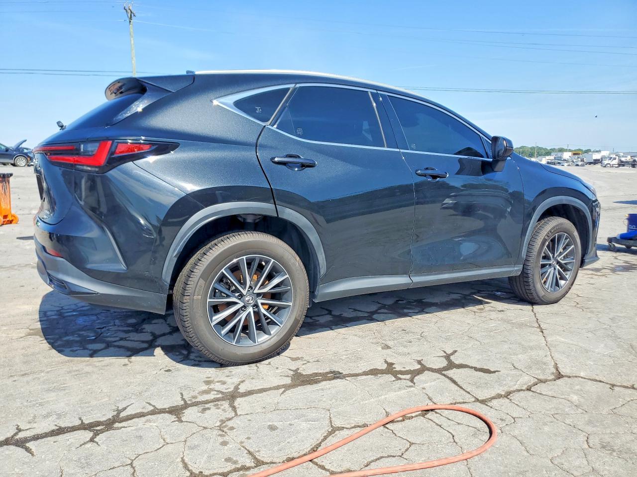 2022 LEXUS NX 350H — снимка 3
