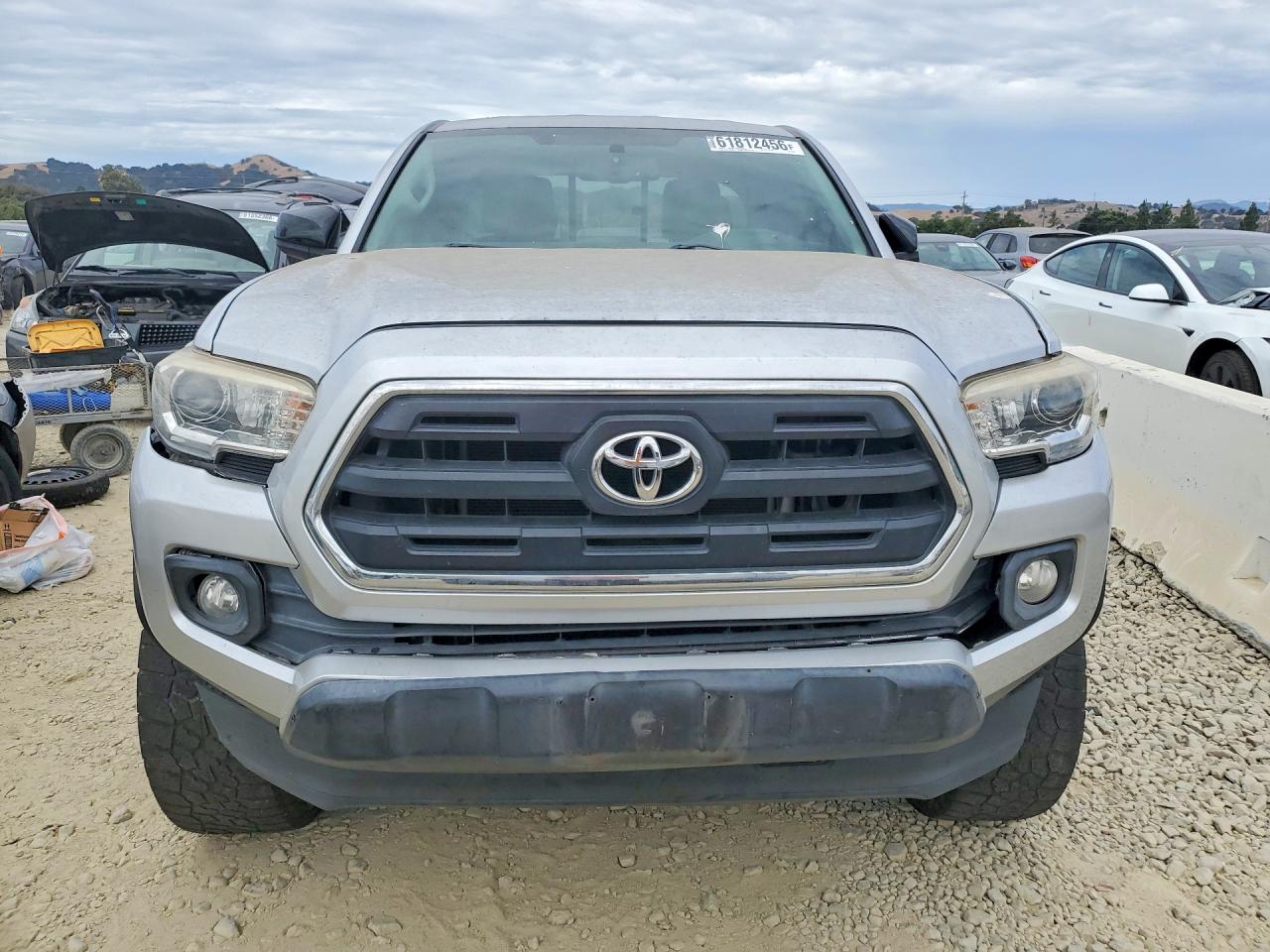 2017 TOYOTA TACOMA SR V6 — снимка 5