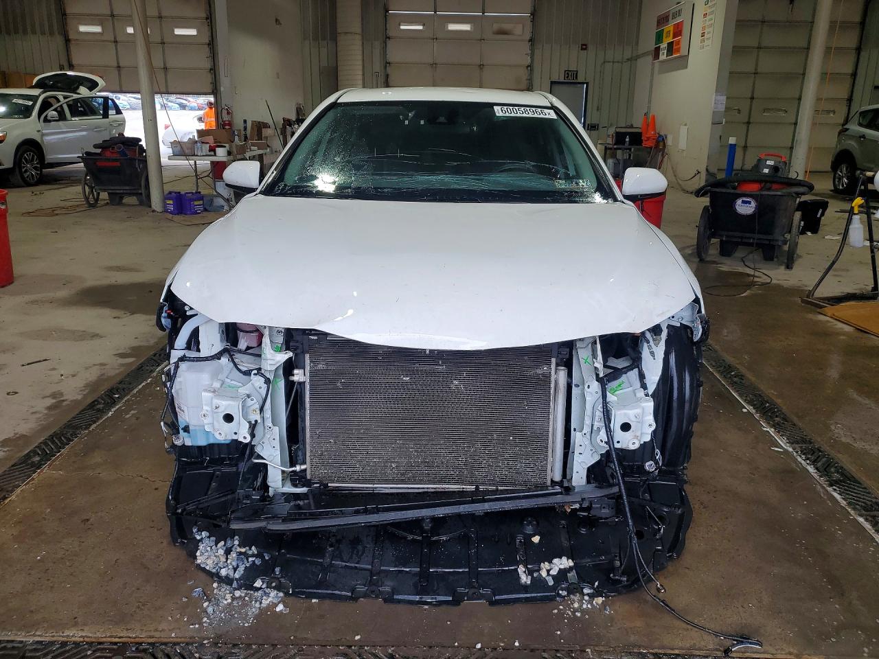 2022 TOYOTA CAMRY LE — снимка 5