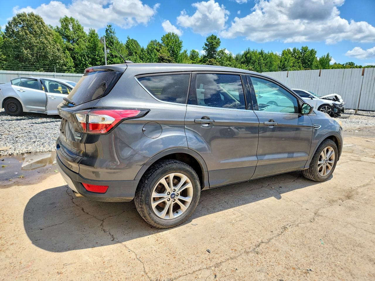 2017 FORD ESCAPE SE — снимка 3