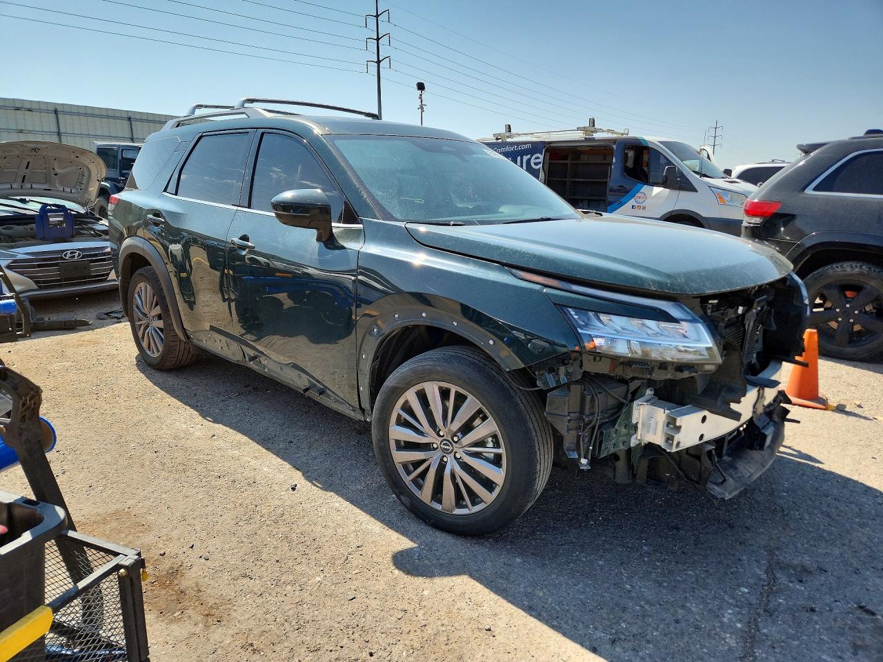 2023 NISSAN PATHFINDER SL — снимка 4