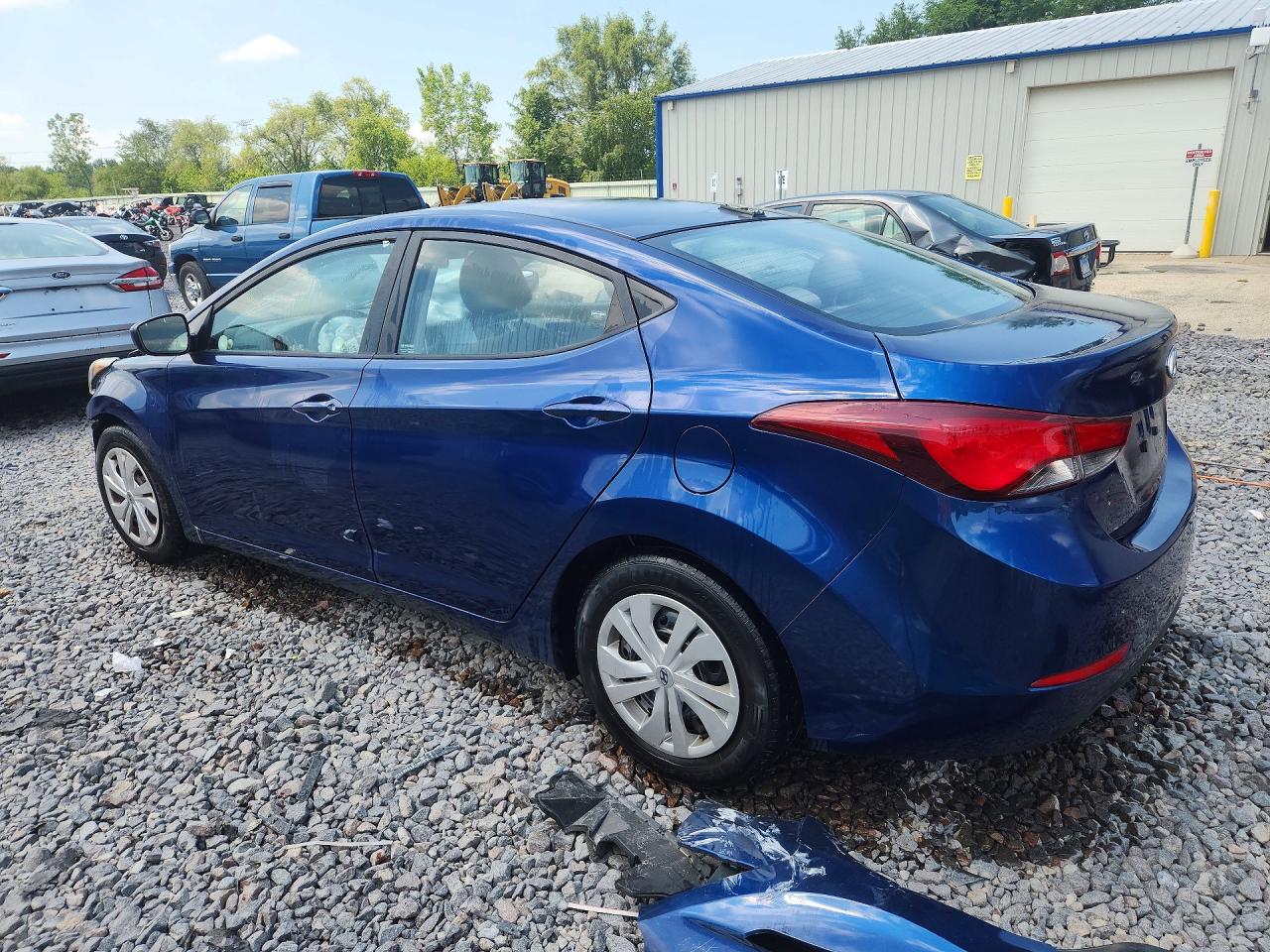 2016 HYUNDAI ELANTRA SE — снимка 2
