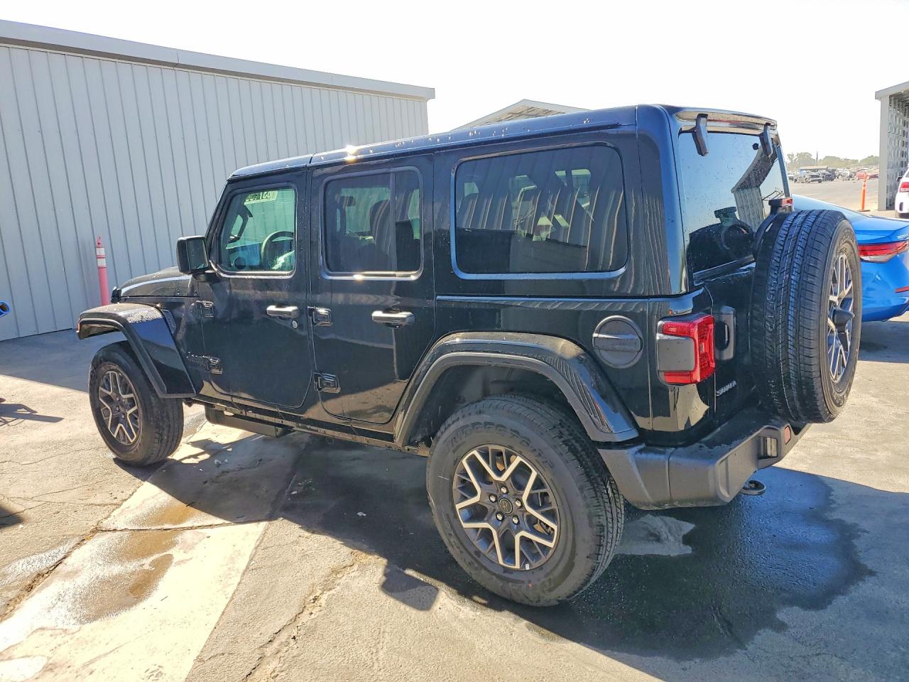 2026 JEEP WRANGLER SAHARA — снимка 2