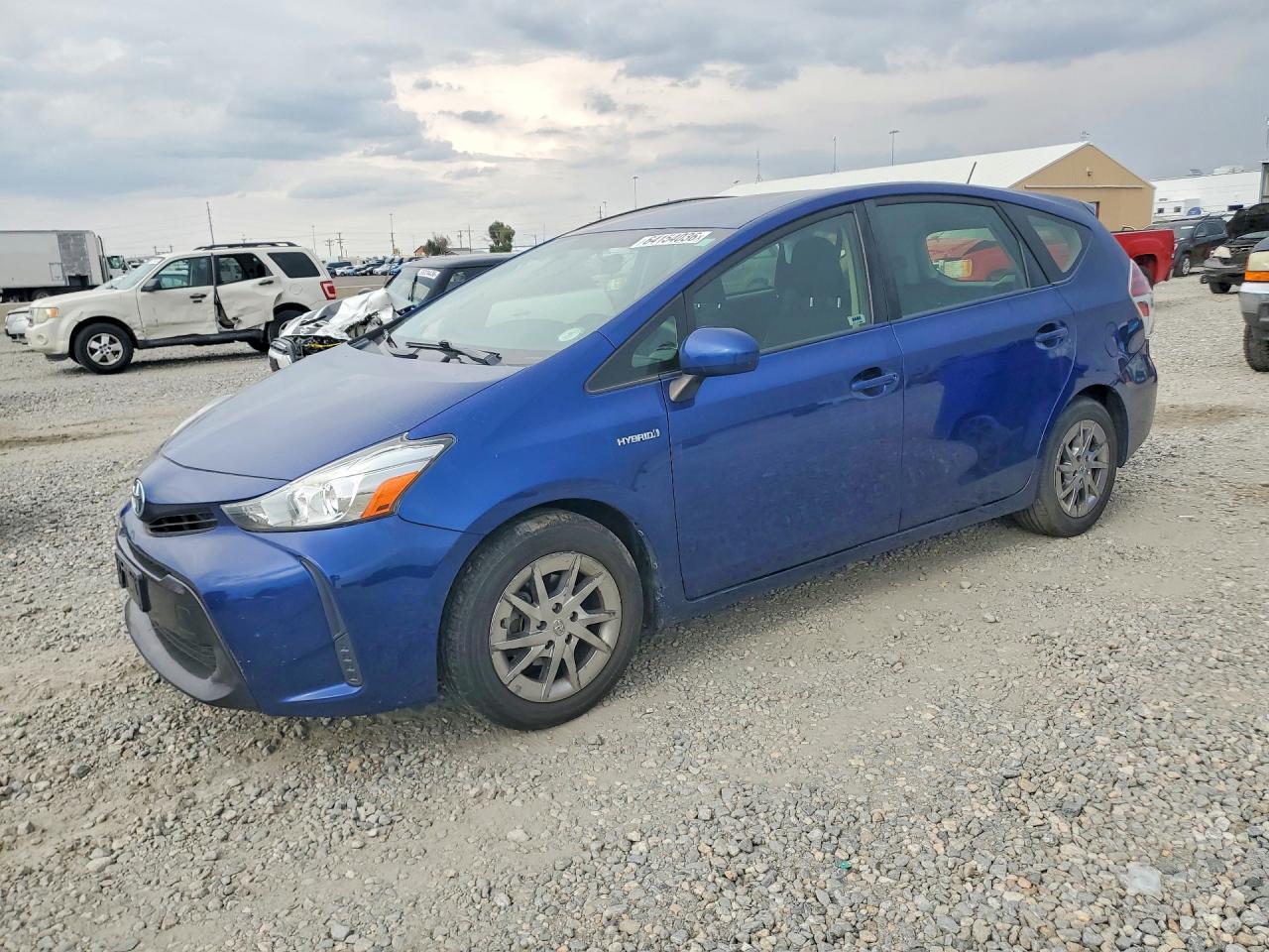 2015 TOYOTA PRIUS V TWO
