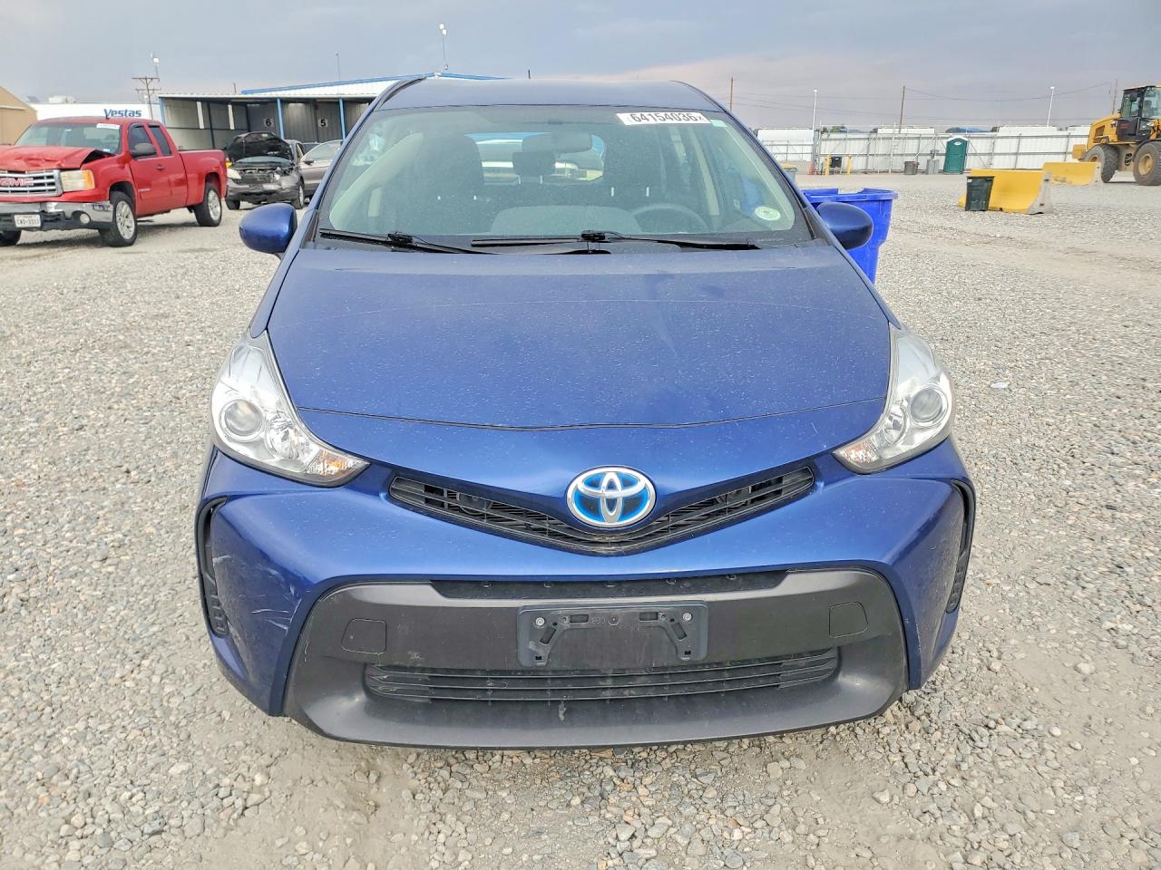 2015 TOYOTA PRIUS V TWO — снимка 5