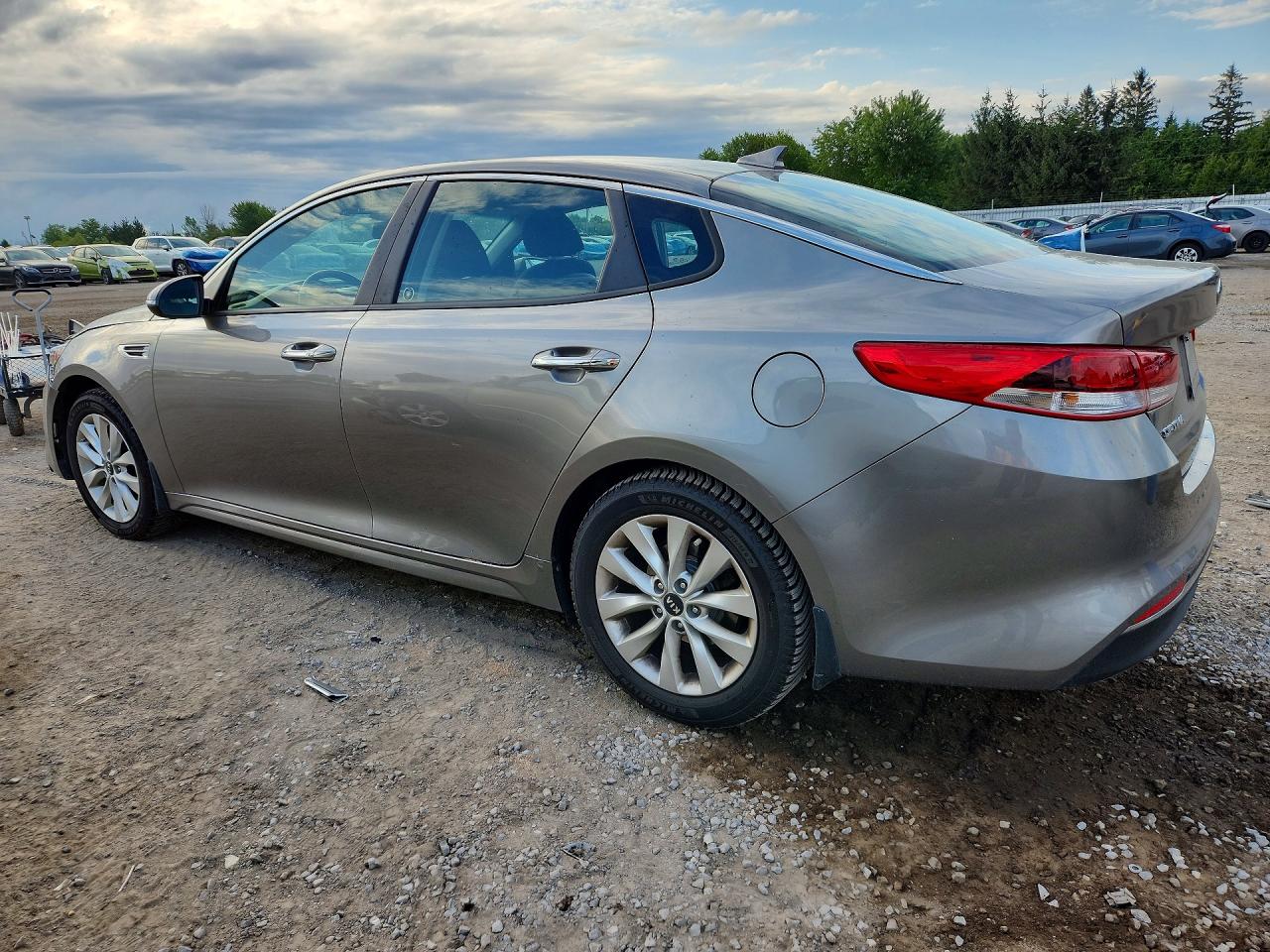2018 KIA OPTIMA LX — снимка 2