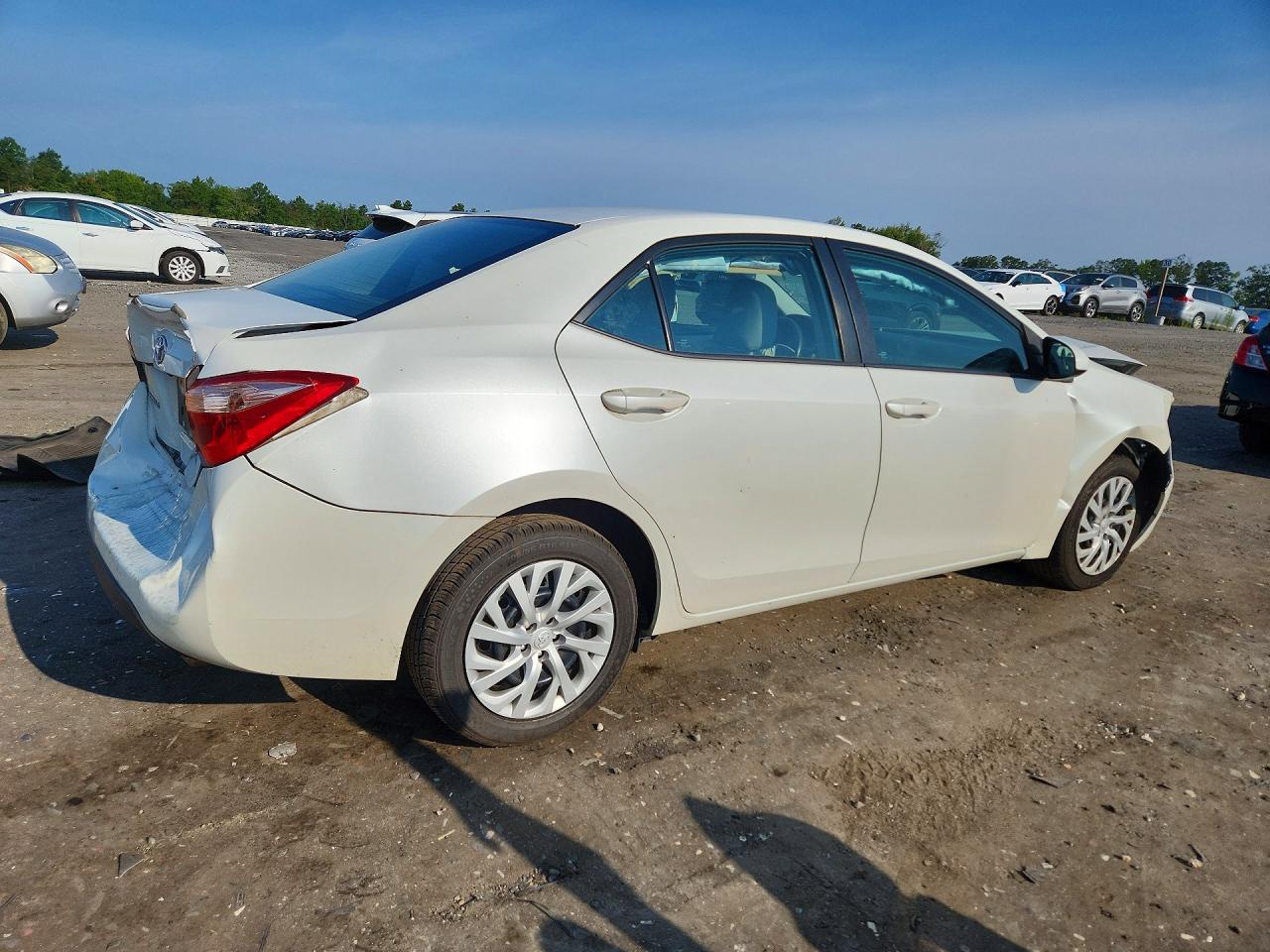 2017 TOYOTA COROLLA LE — снимка 3