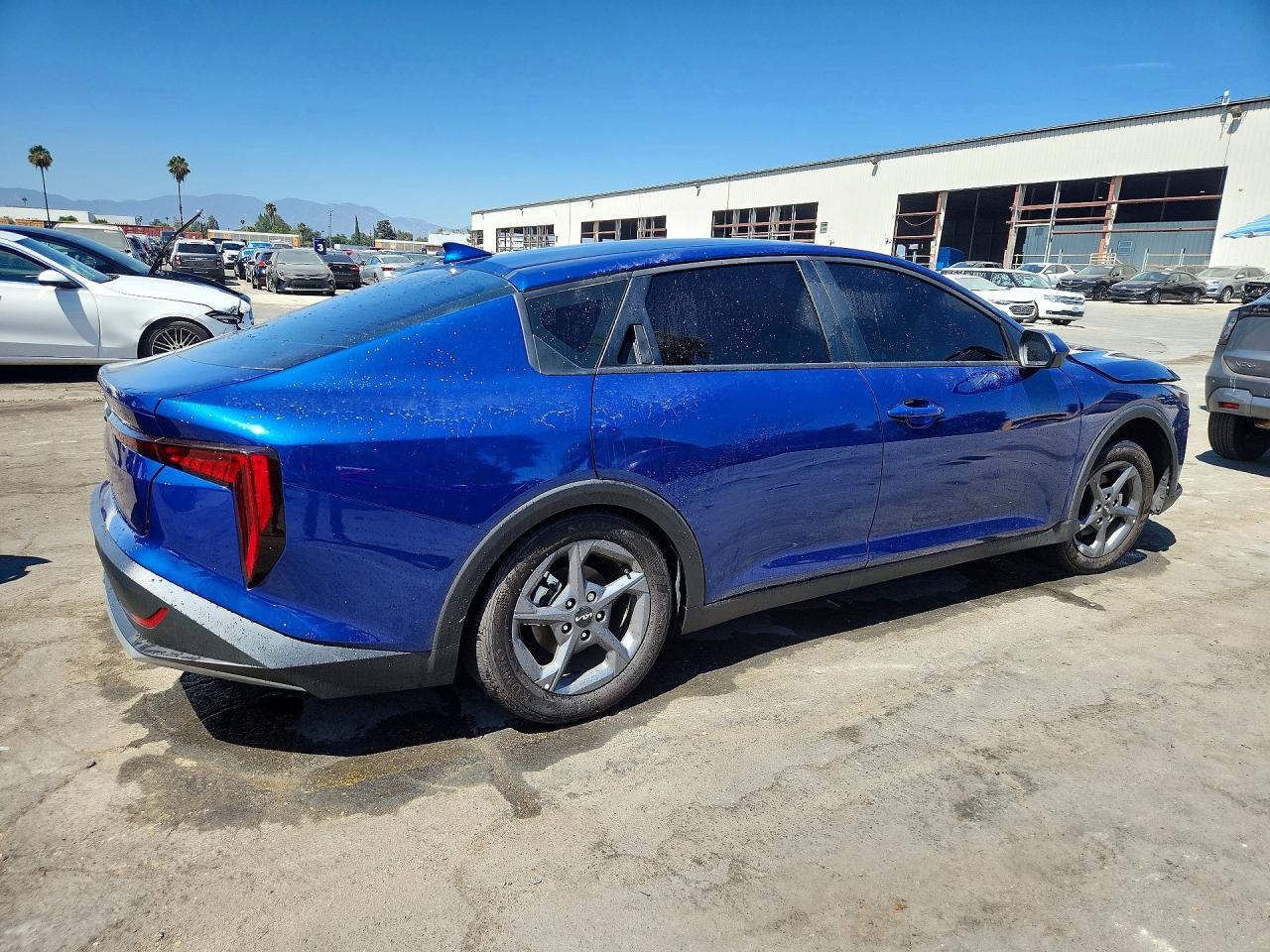 2025 KIA K4 LXS — снимка 3