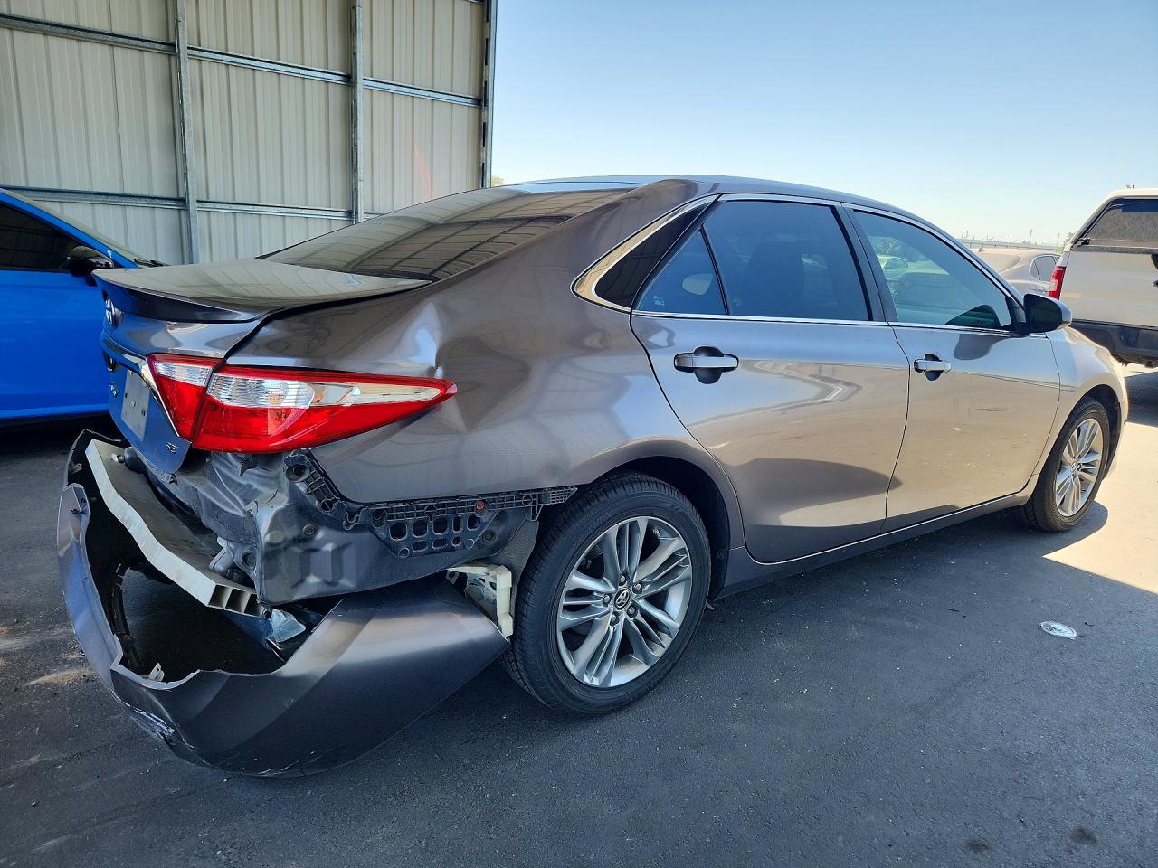 2017 TOYOTA CAMRY SE — снимка 3
