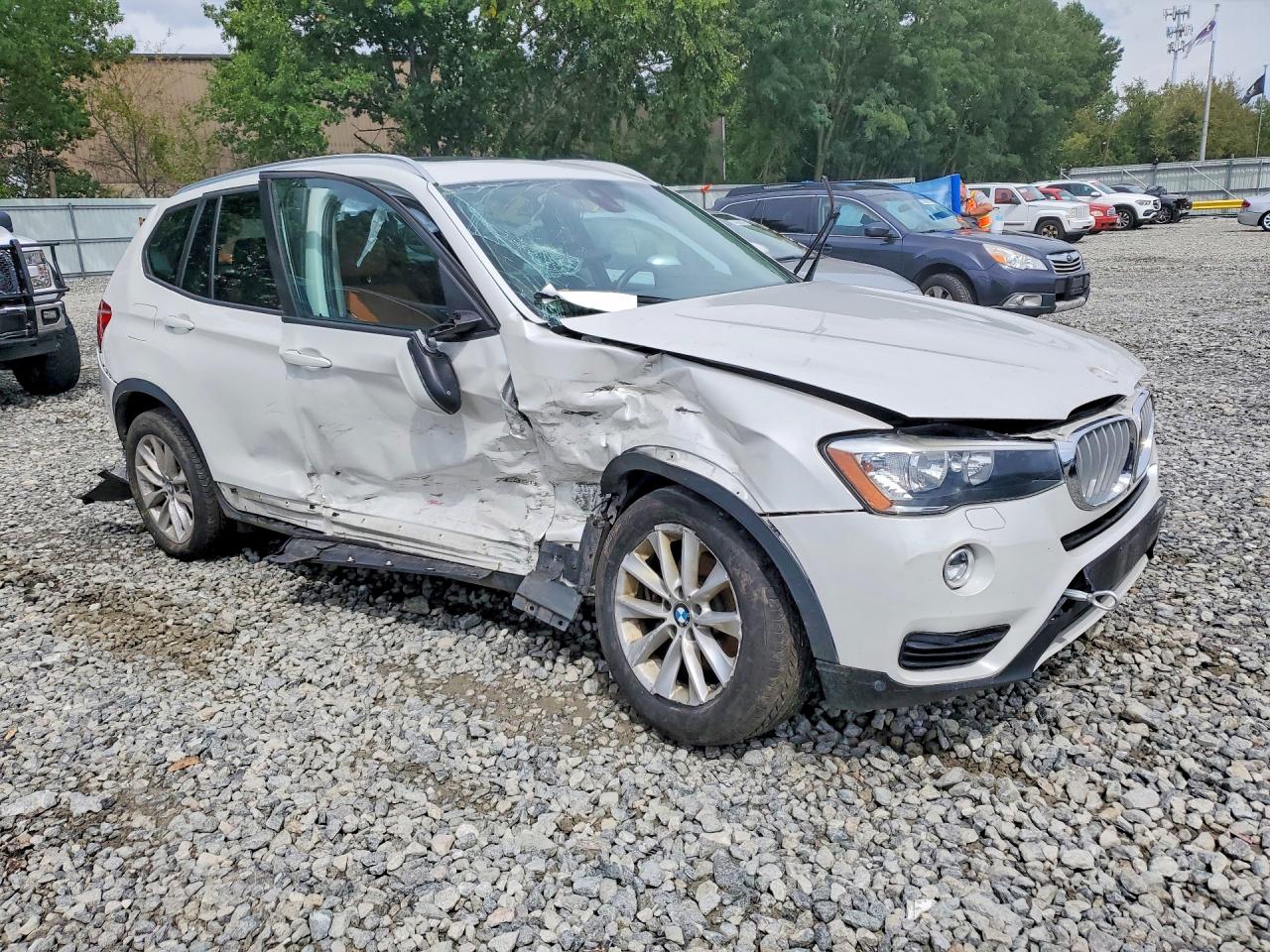 2017 BMW X3 XDRIVE28I — снимка 4