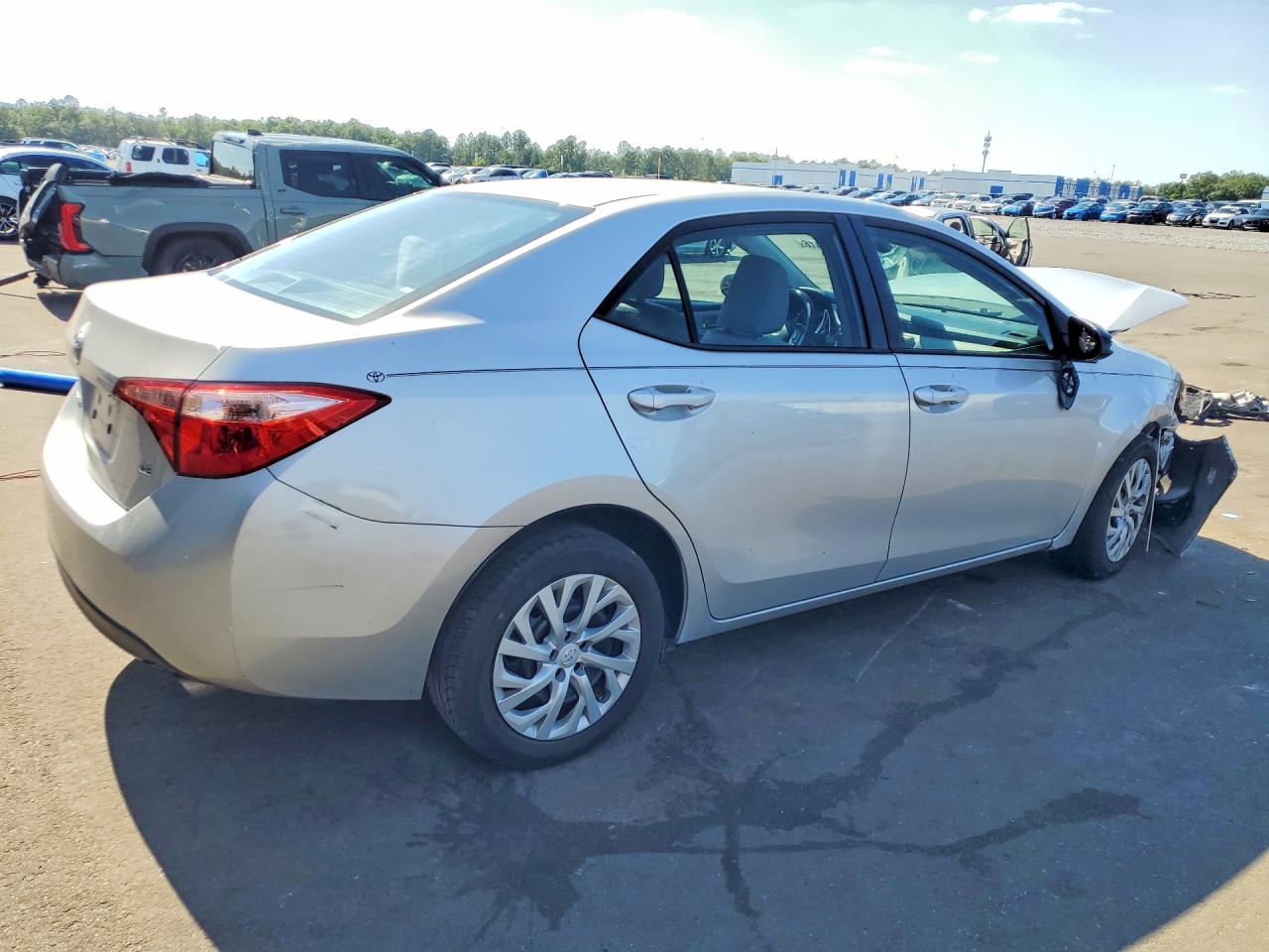 2019 TOYOTA COROLLA LE — снимка 3