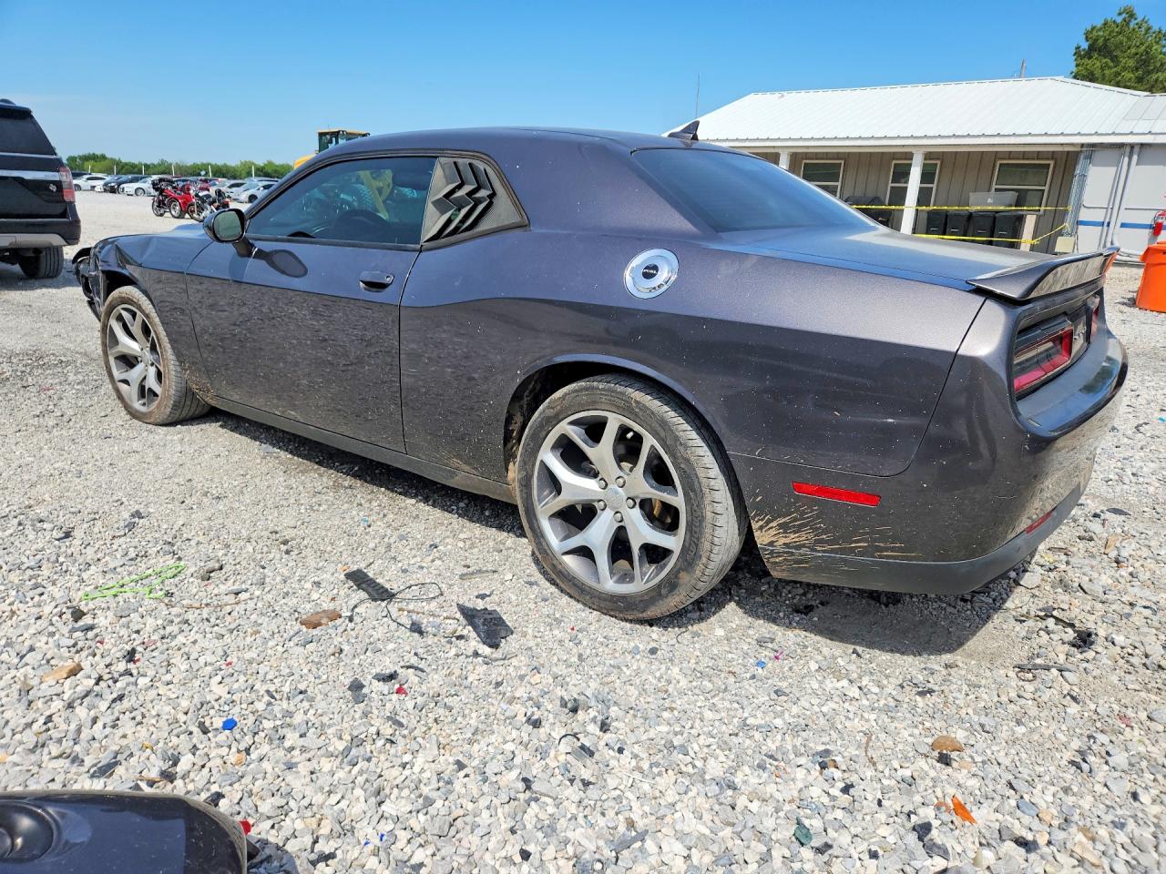 2016 DODGE CHALLENGER SXT — снимка 2