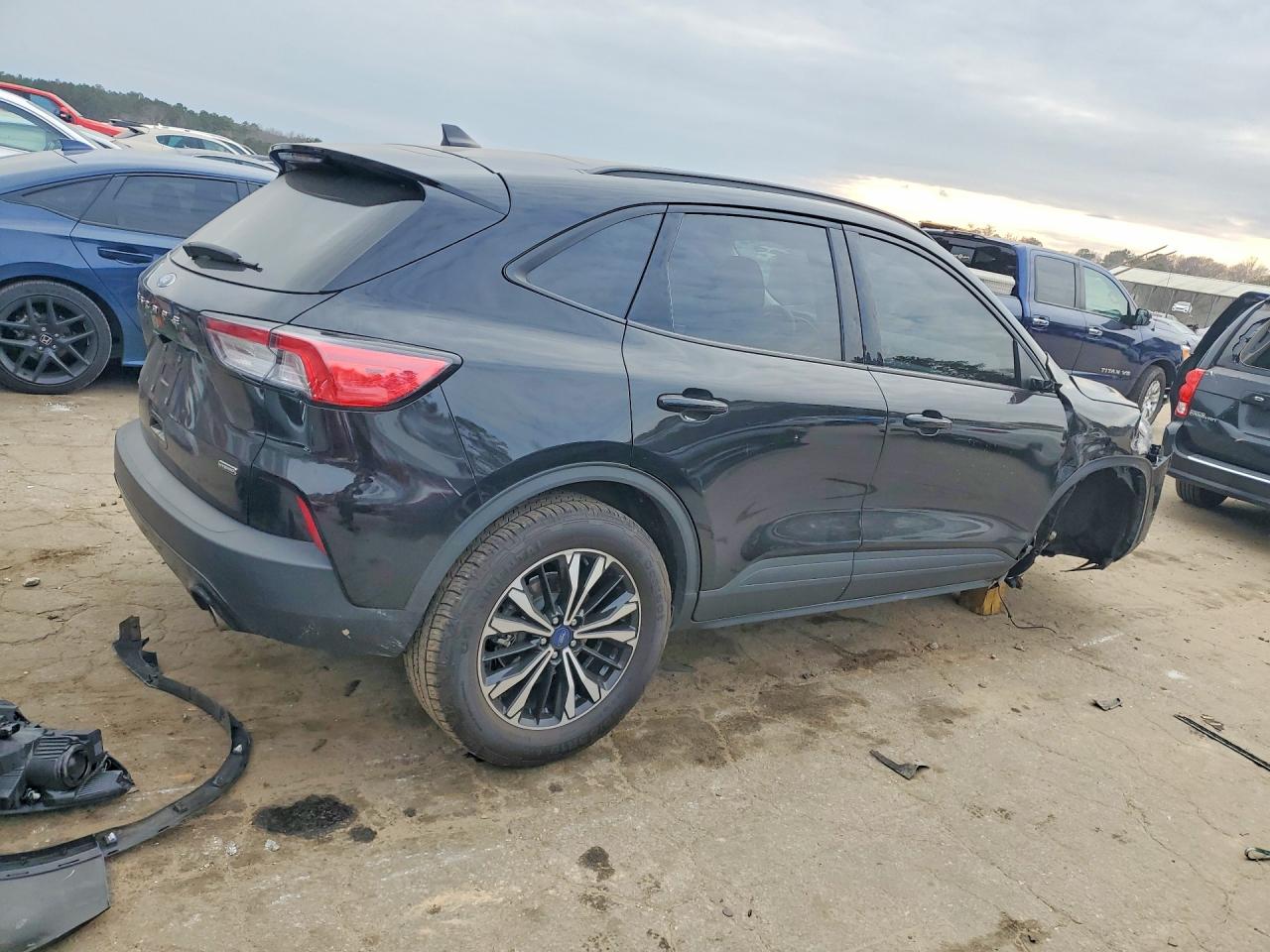 2021 FORD ESCAPE SE — снимка 3