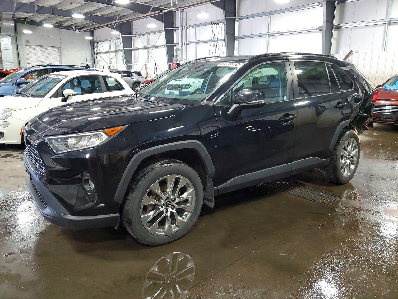 2020 TOYOTA RAV4 XLE PREMIUM