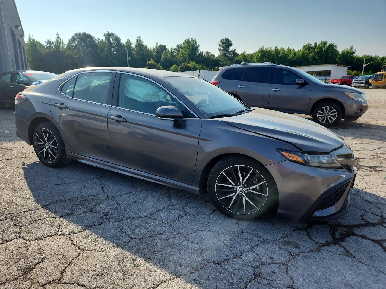 2024 TOYOTA CAMRY SE — снимка 4