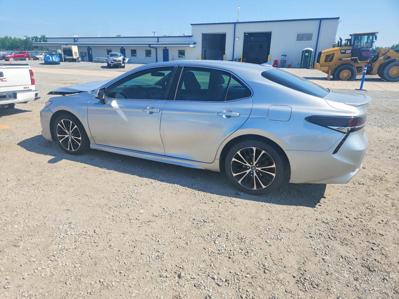 2019 TOYOTA CAMRY SE — снимка 2
