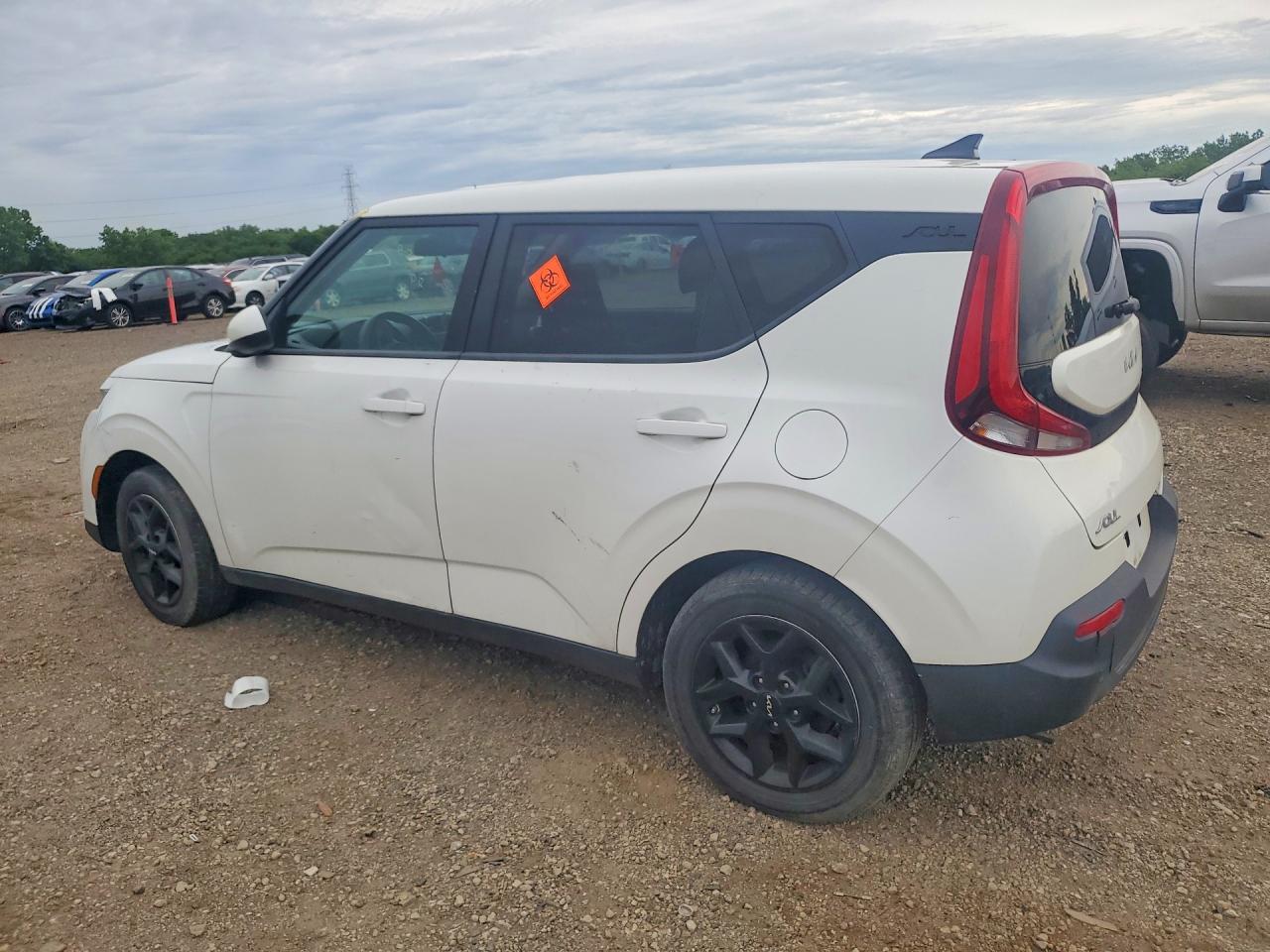 2022 KIA SOUL LX — снимка 2