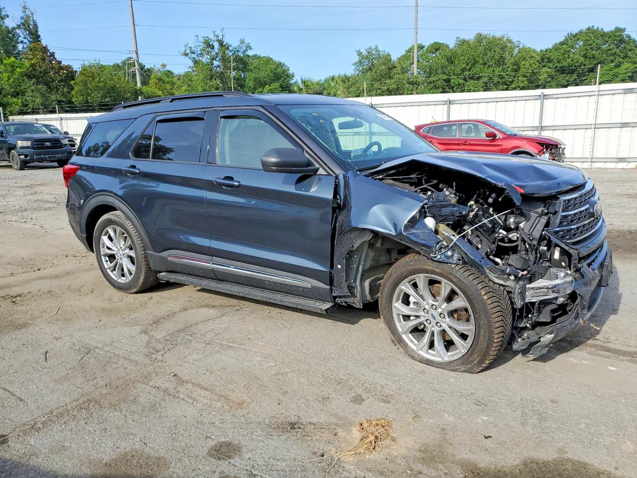 2023 FORD EXPLORER XLT — снимка 4