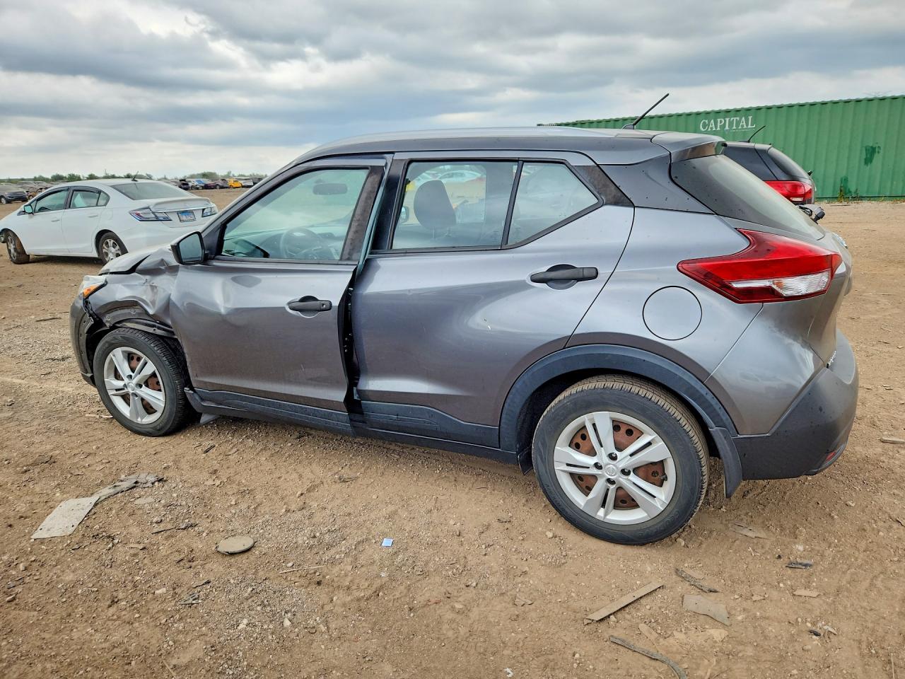2018 NISSAN KICKS S — снимка 2