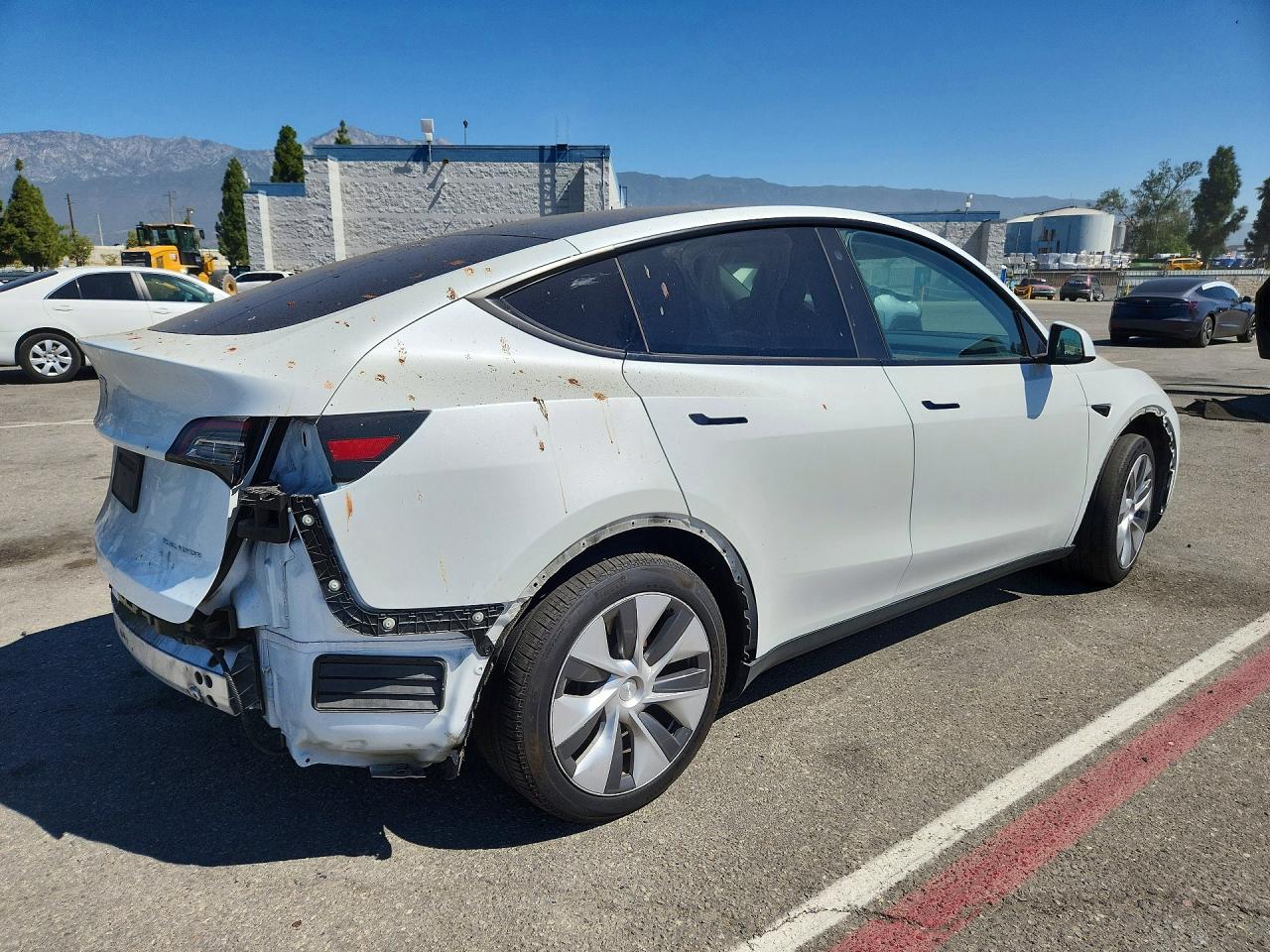 2023 TESLA MODEL Y — снимка 3